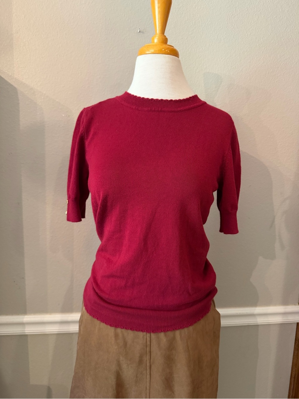 Anne Klein Burgundy Short Sleeve Sweater Vintage Style Classic Granny